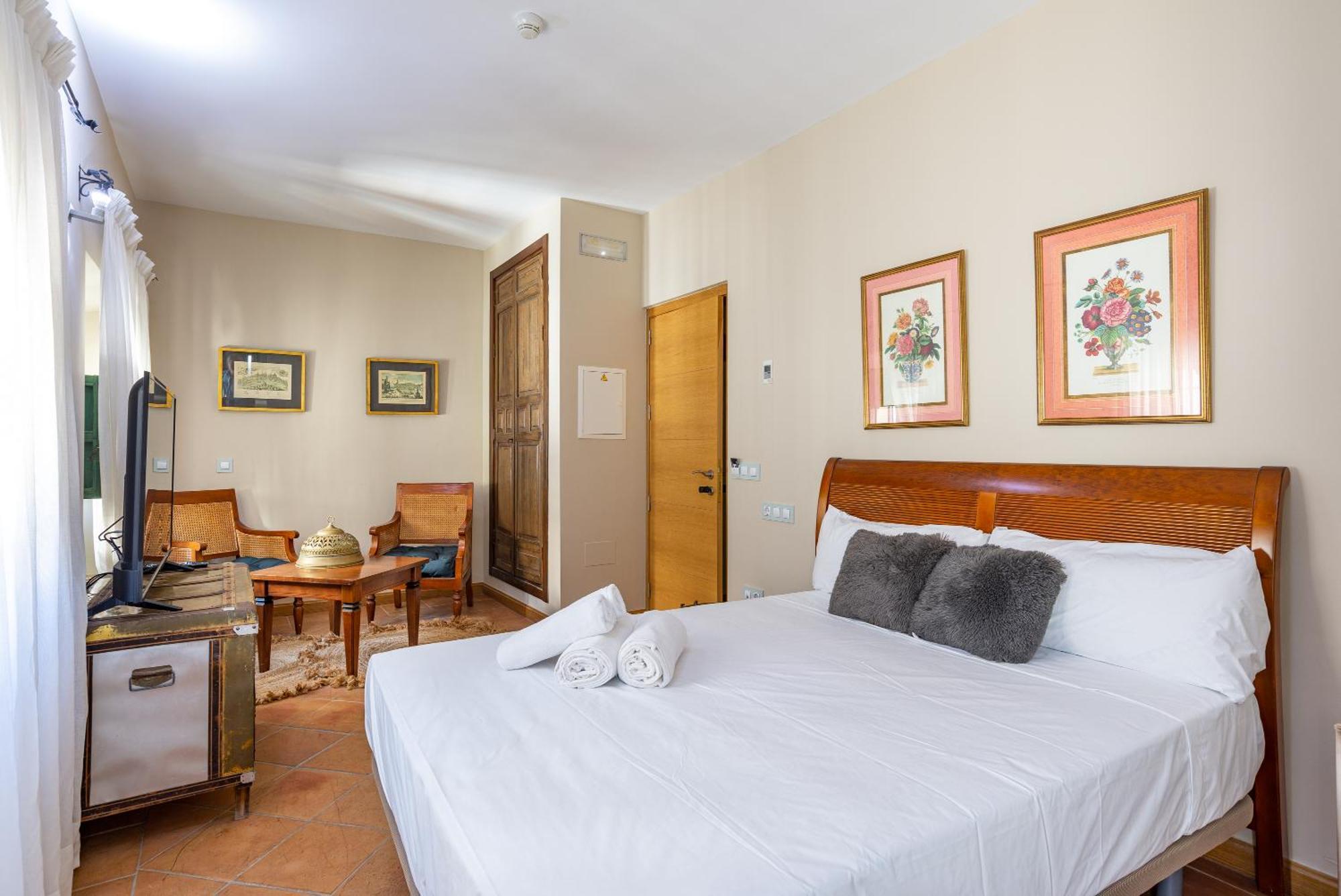 Hotel Albaicin Coin Exterior photo
